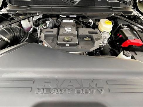 New 2024 RAM 2500 Laramie w/ Bed Utility Group image 12
