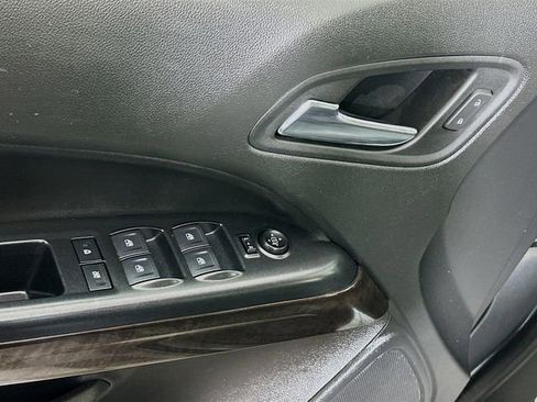 Used 2021 GMC Canyon Elevation image 17