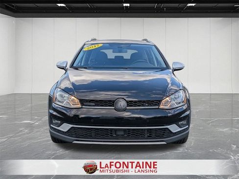 Used 2017 Volkswagen Golf Alltrack SE image 8