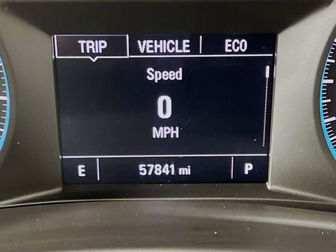 Used 2018 Chevrolet Equinox LS FWD image 12