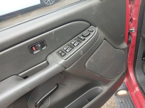 Used 2007 Chevrolet Silverado 1500 LS image 9