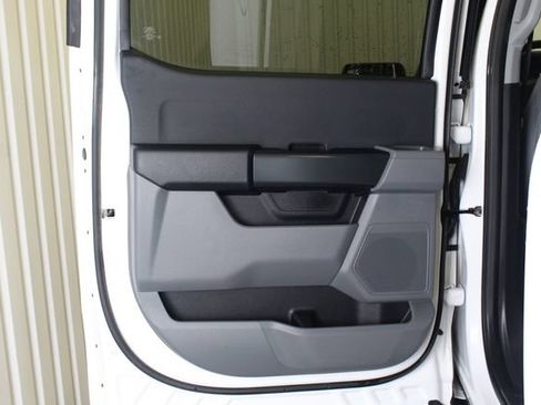 Used 2023 Ford F150 XL w/ XL Chrome Appearance Package AWD/4WD image 17