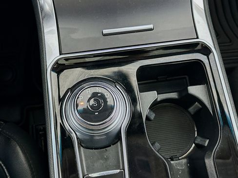 Used 2020 Ford Edge Titanium w/ Equipment Group 301A image 24