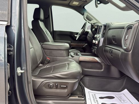 Used 2019 GMC Sierra 1500 SLT w/ SLT Convenience Package AWD/4WD image 11