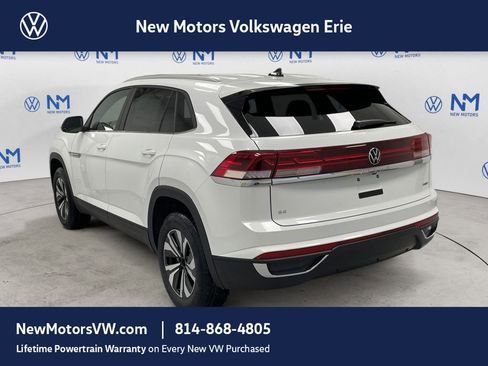 New 2026 Volkswagen Atlas Cross Sport SE AWD/4WD image 2