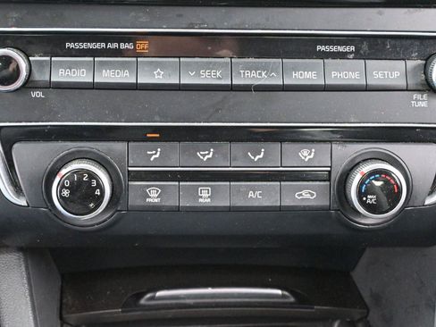 Used 2020 Kia Optima LX image 22