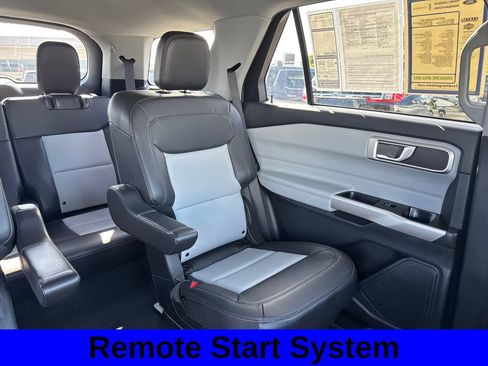 Used 2023 Ford Explorer XLT w/ Equipment Group 202A AWD/4WD image 15