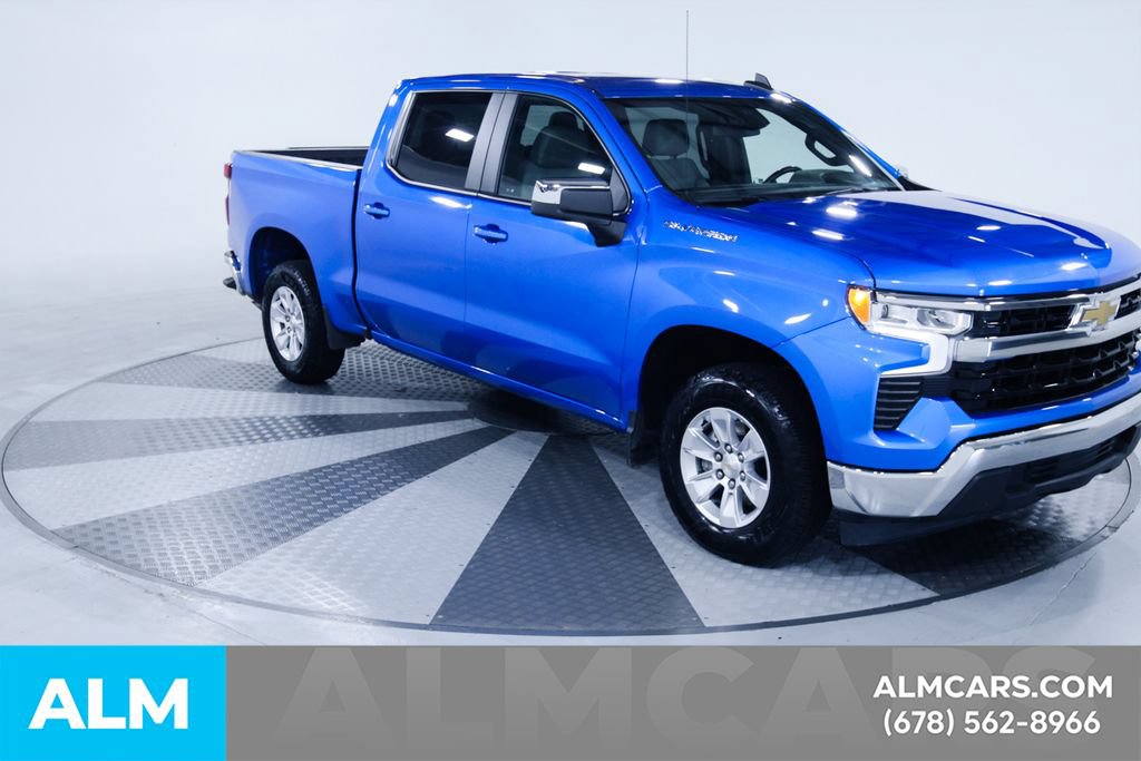 Used 2025 Chevrolet Silverado 1500 LT RWD image 14