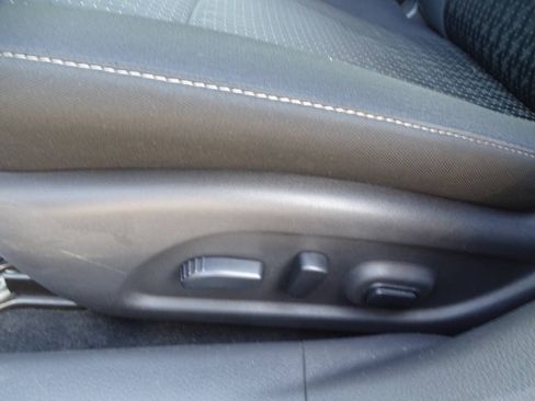 Used 2016 Nissan Altima 2.5 S FWD image 11