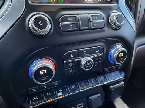 Used 2021 GMC Sierra 1500 SLT w/ SLT Premium Plus Package image 21