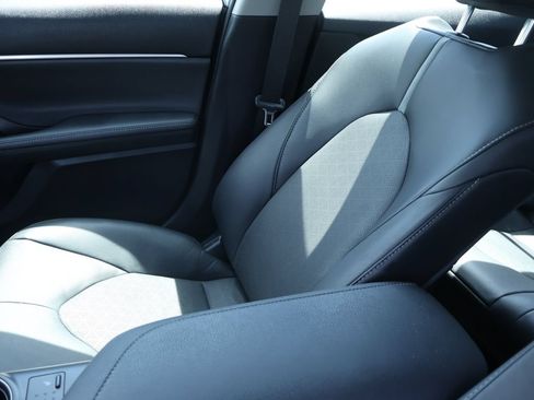 Used 2024 Toyota Camry XSE FWD image 20