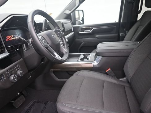 Used 2026 Chevrolet Silverado 2500 LT w/ Trail Boss Package AWD/4WD image 12