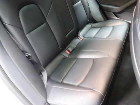 Used 2023 Tesla Model 3 Standard Range image 61