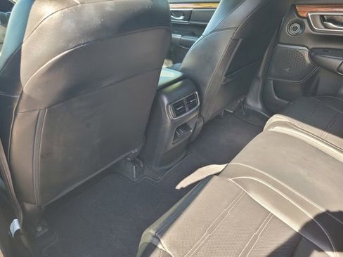 Used 2020 Honda CR-V Touring image 14