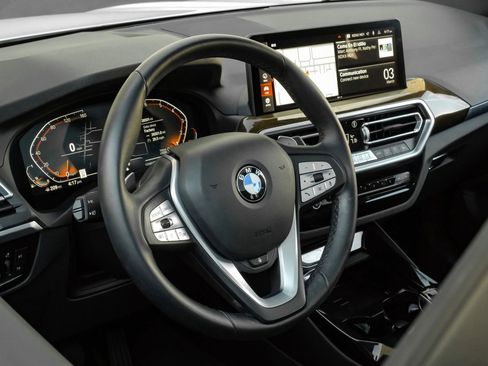 Used 2023 BMW X3 xDrive30i w/ Premium Package w/ZPA AWD/4WD image 17