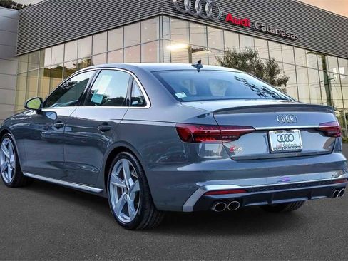 Used 2023 Audi S4 Premium Plus w/ Premium Plus Package image 2