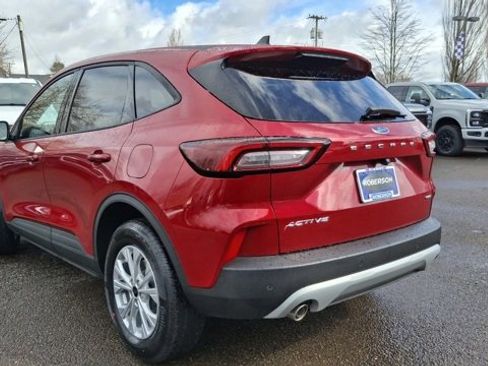 Used 2025 Ford Escape Active w/ Tech Pack #1 image 11