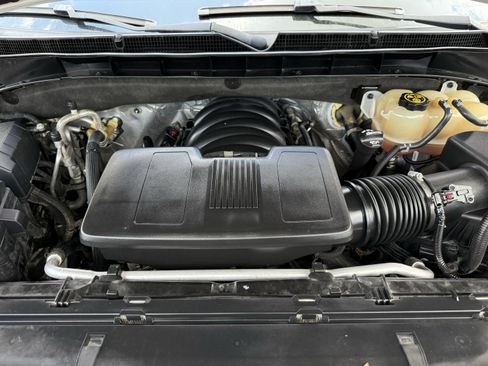 Used 2021 GMC Yukon Denali w/ Denali Premium Package RWD image 32