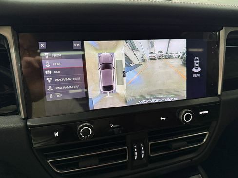 Used 2022 Porsche Macan S AWD/4WD image 12