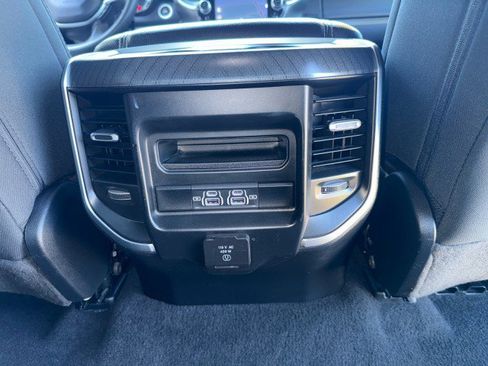 Used 2025 RAM 1500 Big Horn AWD/4WD image 18