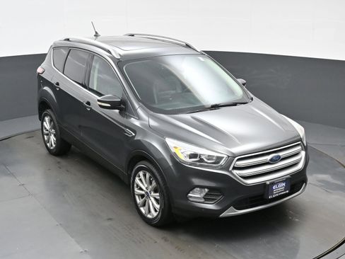 Used 2018 Ford Escape Titanium AWD/4WD image 40
