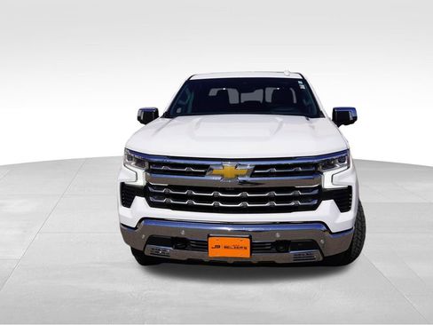 Used 2023 Chevrolet Silverado 1500 LTZ w/ LTZ Premium Package image 12