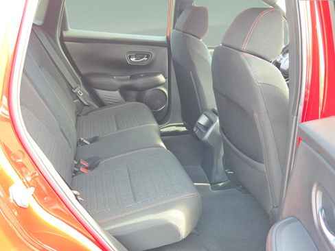 Certified 2025 Honda HR-V Sport image 13