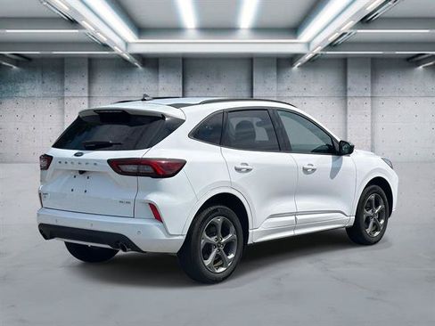 Used 2023 Ford Escape ST-Line w/ Tech Pack #1 AWD/4WD image 27
