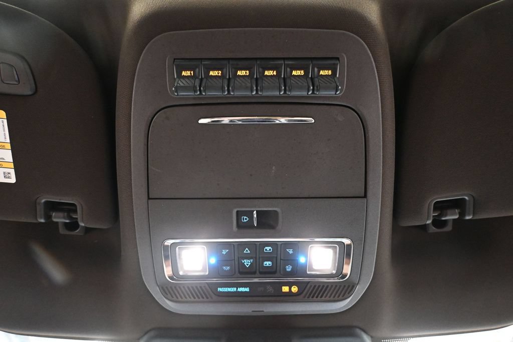 Used 2023 Ford F350 King Ranch w/ Tremor Off-Road Package AWD/4WD image 29