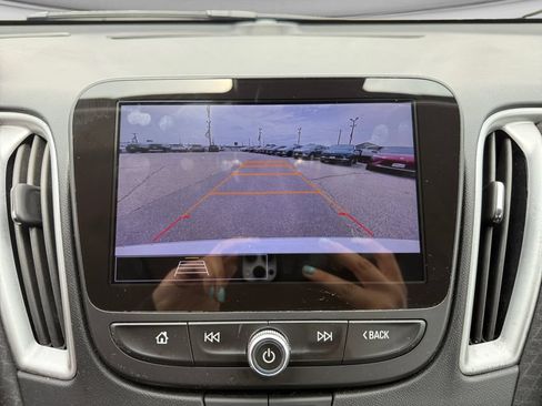Used 2024 Chevrolet Malibu LT FWD image 29