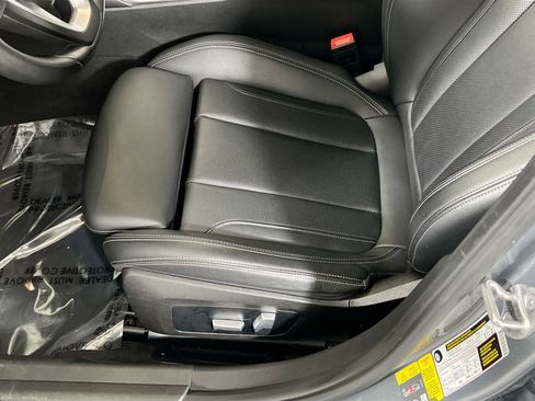 Used 2023 BMW 330e xDrive w/ Driving Assistance Package image 19