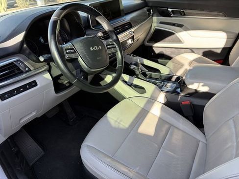 Used 2022 Kia Telluride EX w/ EX Premium Package AWD/4WD image 11