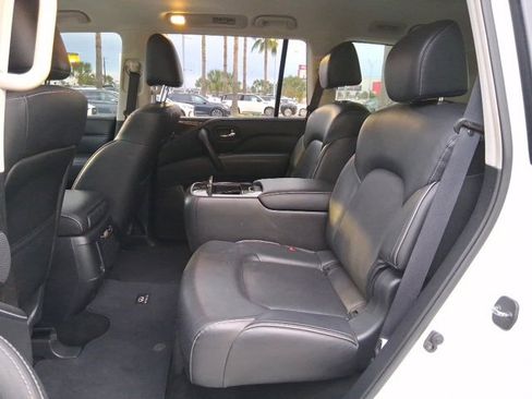 Used 2022 INFINITI QX80 Luxe w/ Cargo Package image 21