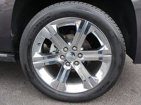 Used 2017 GMC Yukon Denali w/ Open Road Package AWD/4WD image 46