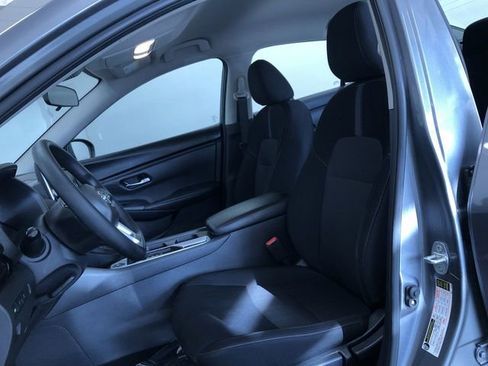 Used 2024 Nissan Sentra SV image 19