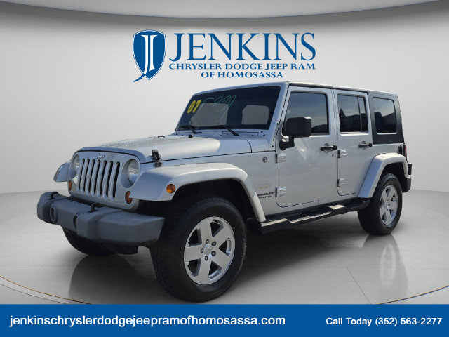 Used 2007 Jeep Wrangler Unlimited Sahara w/ Trailer Tow Group AWD/4WD image 10