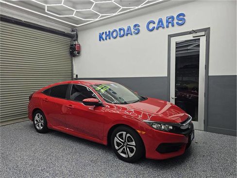 Used 2018 Honda Civic LX image 7