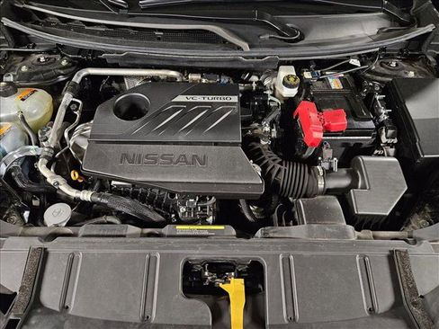 Used 2025 Nissan Rogue Platinum w/ Platinum Premium Package image 22