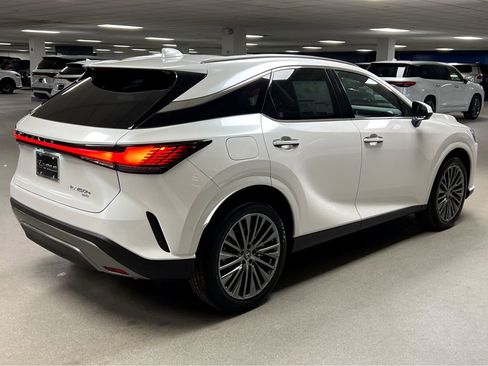 New 2026 Lexus RX 450h AWD image 7