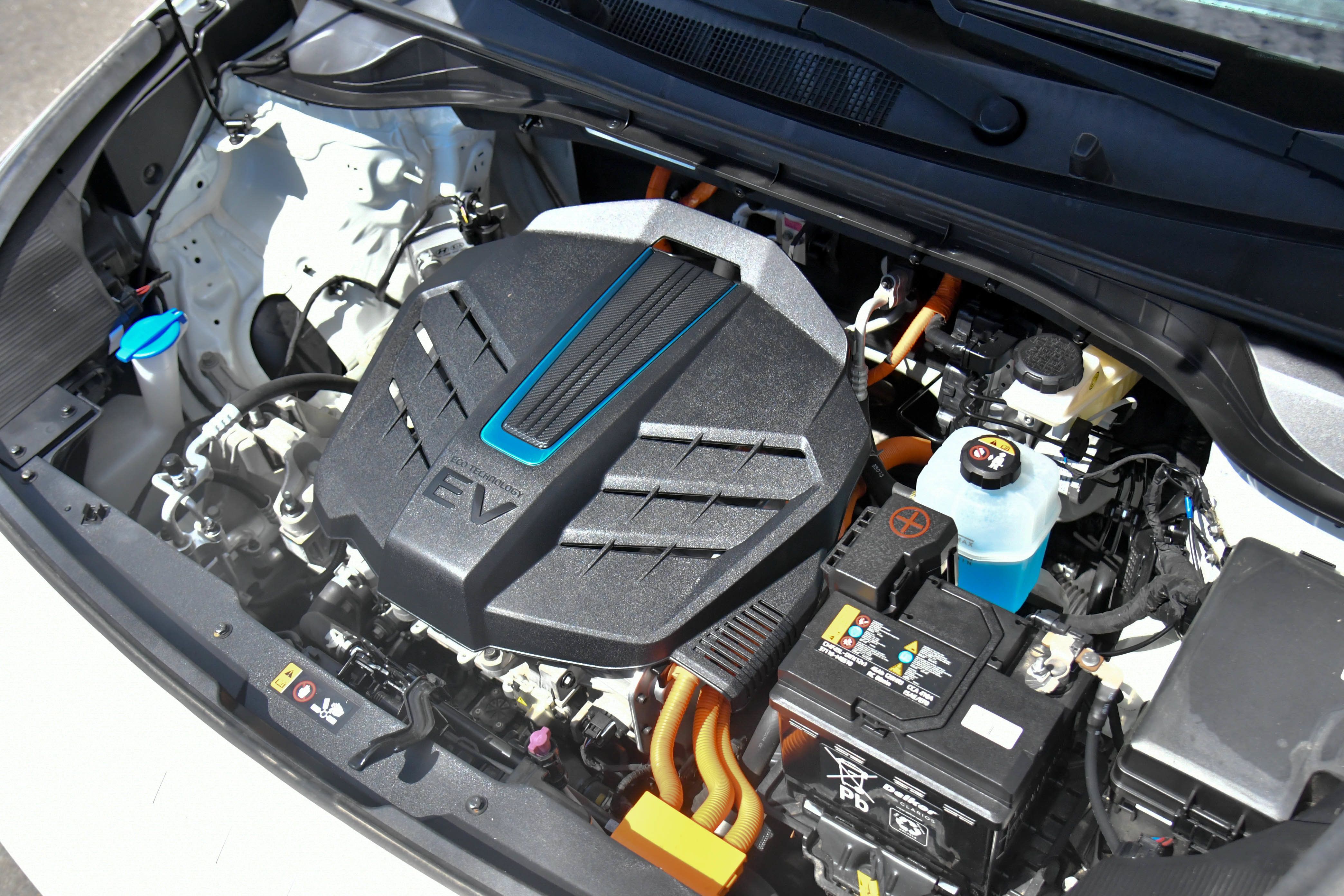 Used 2022 Kia Niro EX FWD image 47