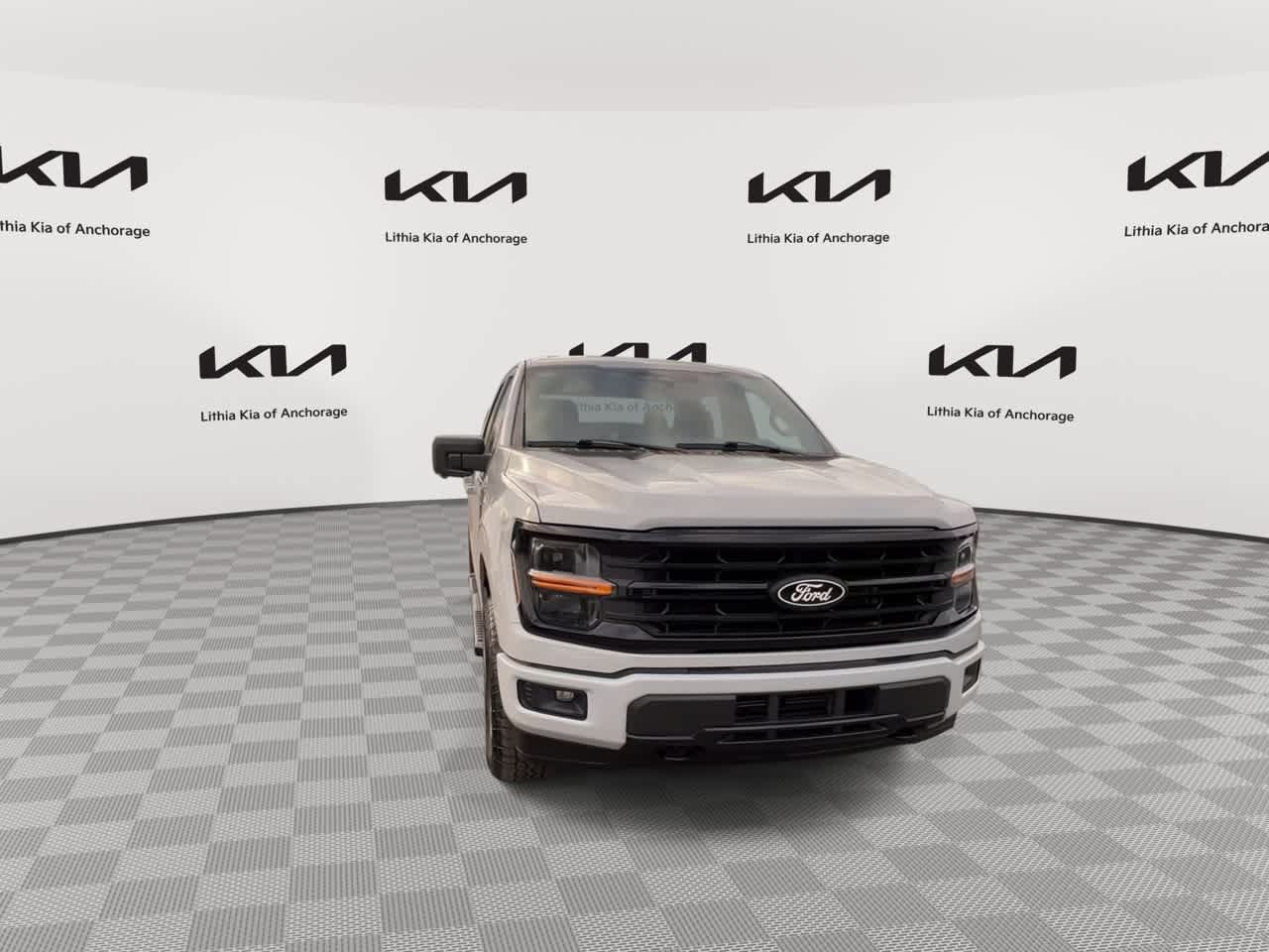 Used 2024 Ford F150 XLT w/ Tow/Haul Package AWD/4WD image 4