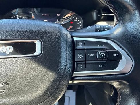Certified 2022 Jeep Compass Limited AWD/4WD image 13