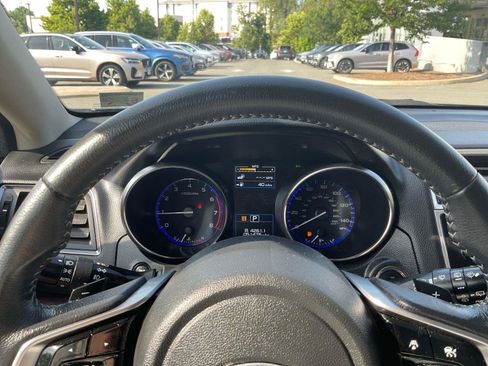 Used 2019 Subaru Outback 2.5i Limited AWD/4WD image 18