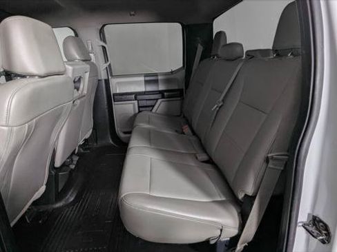 Used 2019 Ford F250 XL w/ STX Appearance Package AWD/4WD image 16