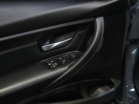 Used 2018 BMW M3 image 23