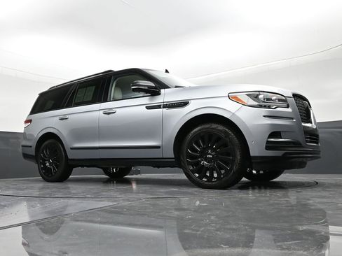 Used 2023 Lincoln Navigator Black Label image 26