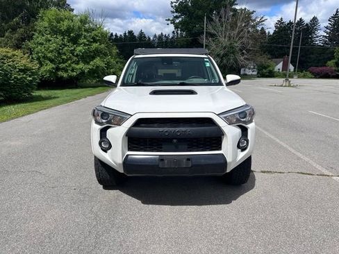Used 2022 Toyota 4Runner TRD Pro AWD/4WD image 8
