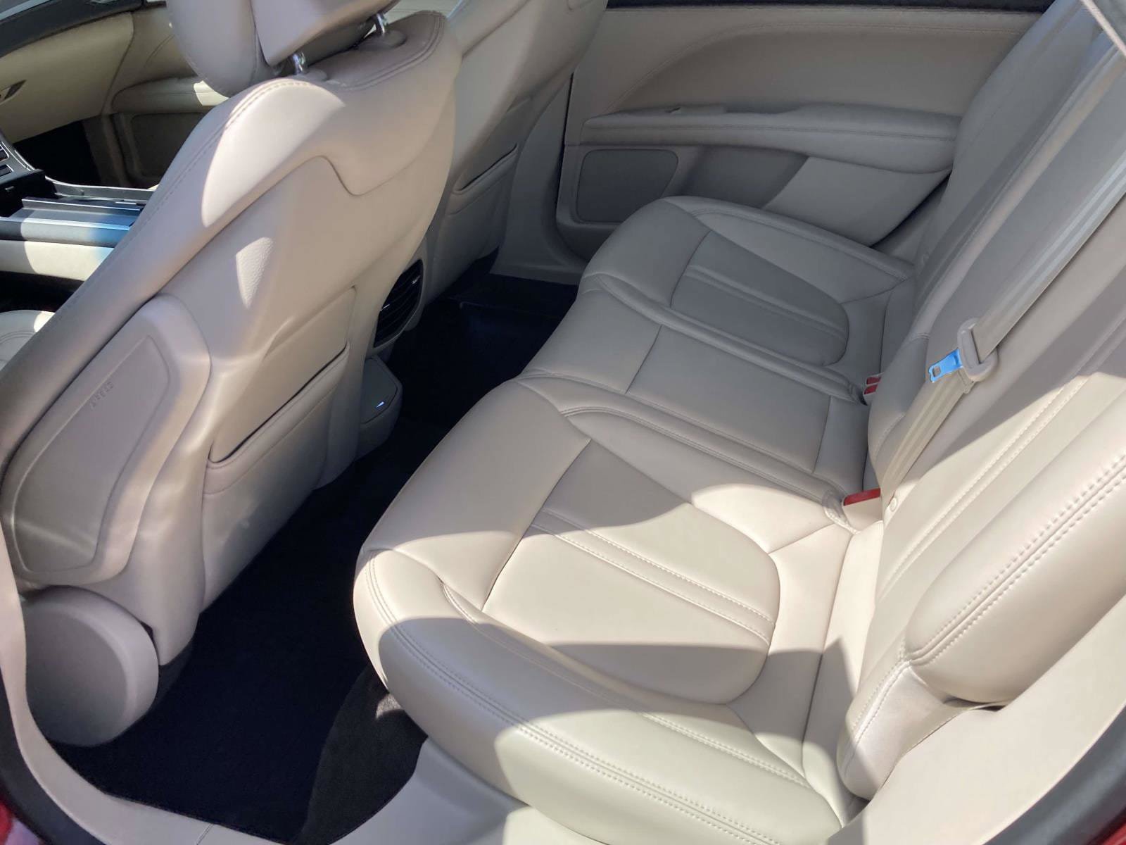 Used 2017 Lincoln MKZ Premiere FWD image 15