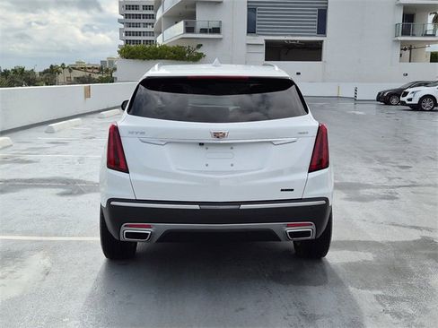 Used 2023 Cadillac XT5 Premium Luxury image 4