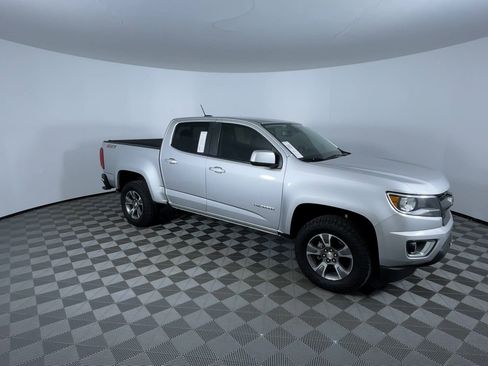 Used 2019 Chevrolet Colorado Z71 image 2